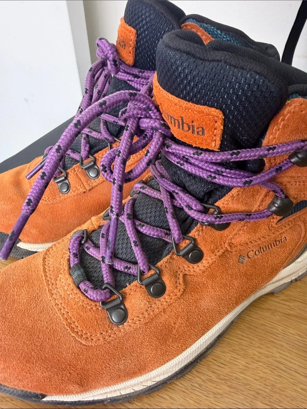 Columbia womens Orange Suede Hiking Boots with Purple Laces